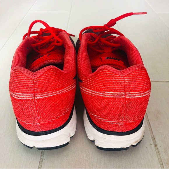 Nike men’s training shoes - Picture 3 of 6